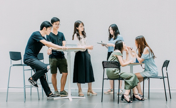 groupe personnes asiatiques